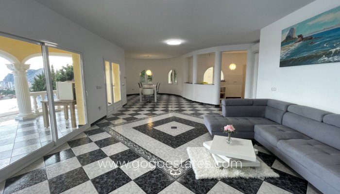 Te koop - Huis - Vrijstaande Villa - Calpe - Calpe Centro