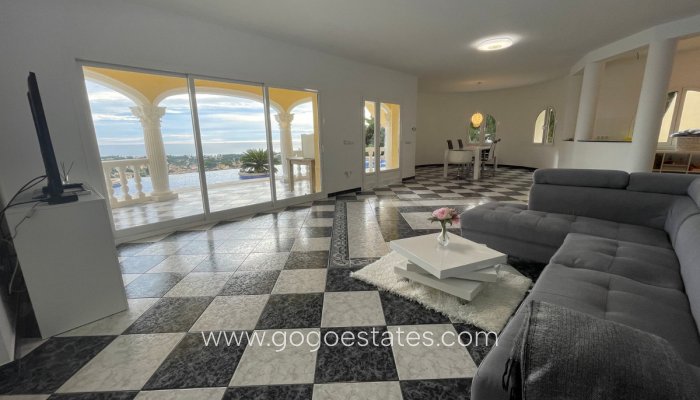 Te koop - Huis - Vrijstaande Villa - Calpe - Calpe Centro