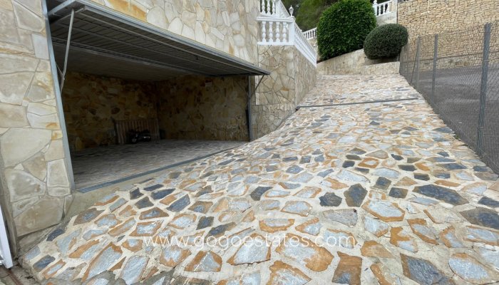 Te koop - Huis - Vrijstaande Villa - Calpe - Calpe Centro