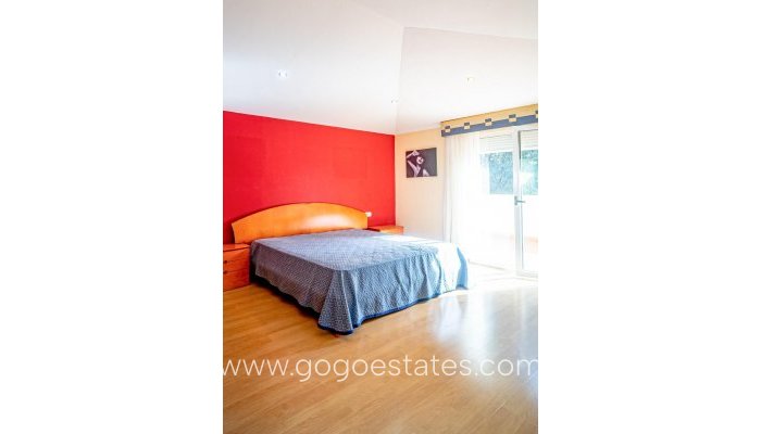 Te koop - Huis - Vrijstaande Villa - l'Alfas del Pi - L'Alfás del Pi Centro