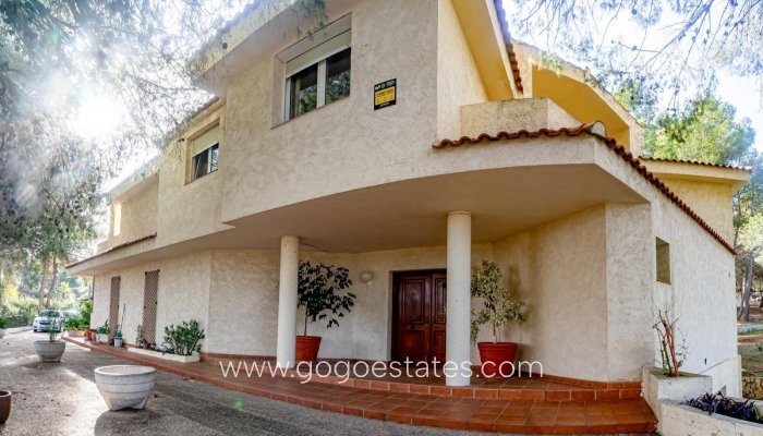 Te koop - Huis - Vrijstaande Villa - l'Alfas del Pi - L'Alfás del Pi Centro