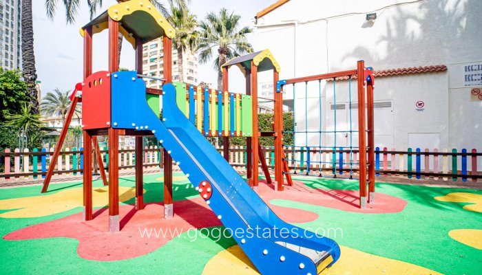 Revente - Maison - Maison de ville - Benidorm - Benidorm Centro