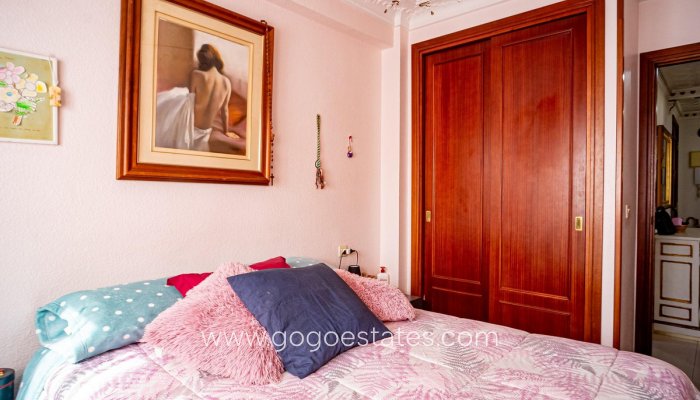 Te koop - Appartement - Appartement op de middelste verdieping - Benidorm - Benidorm Centro