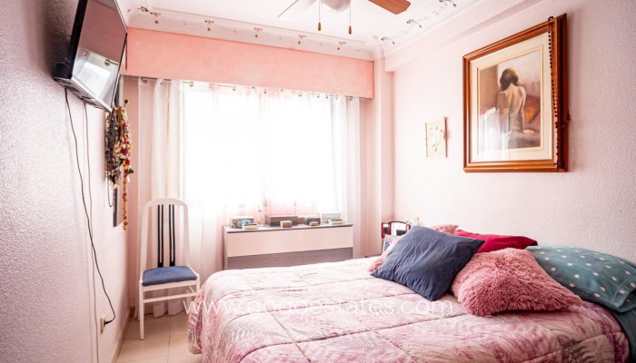 Te koop - Appartement - Appartement op de middelste verdieping - Benidorm - Benidorm Centro