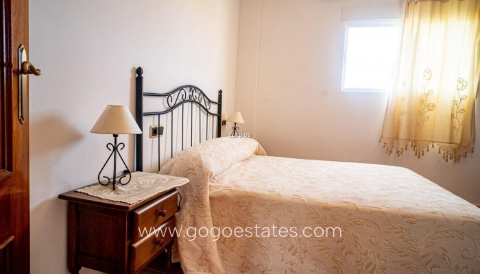 Te koop - Huis - Vrijstaande Villa - La Nucía - La Nucia Centro