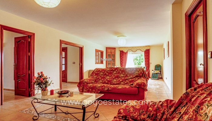 Te koop - Huis - Vrijstaande Villa - La Nucía - La Nucia Centro