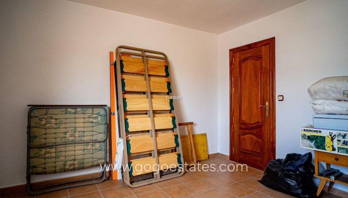 Te koop - Huis - Vrijstaande Villa - La Nucía - La Nucia Centro