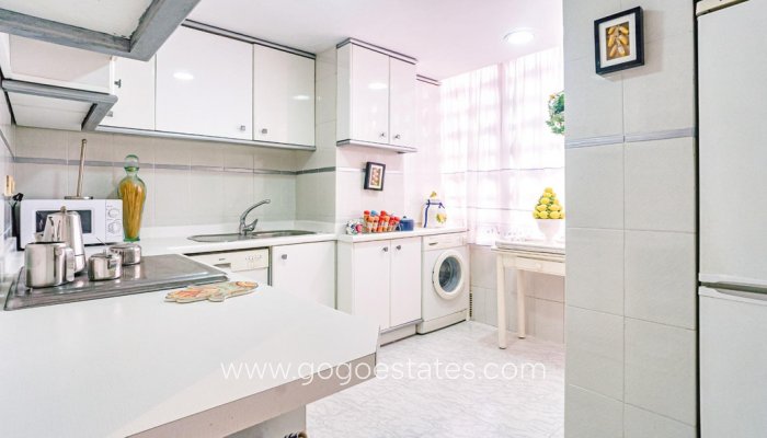 Te koop - Appartement - Appartement op de middelste verdieping - Benidorm - Benidorm Centro