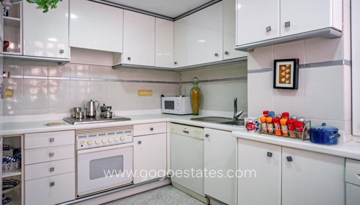 Te koop - Appartement - Appartement op de middelste verdieping - Benidorm - Benidorm Centro