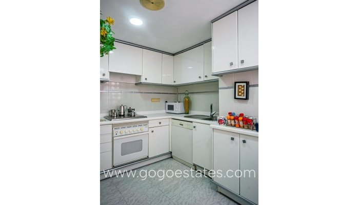 Te koop - Appartement - Appartement op de middelste verdieping - Benidorm - Benidorm Centro