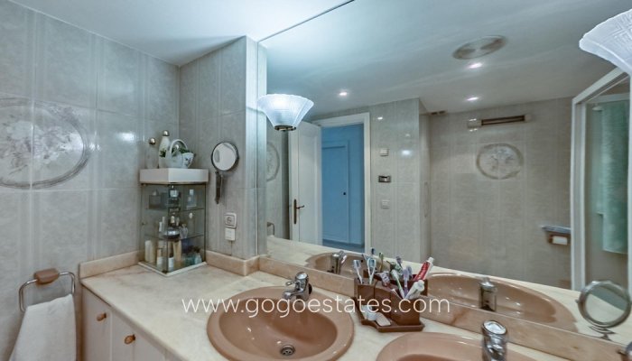 Te koop - Appartement - Appartement op de middelste verdieping - Benidorm - Benidorm Centro