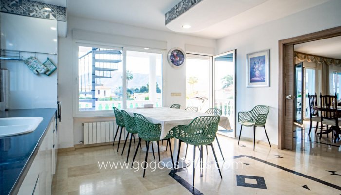 Te koop - Huis - Vrijstaande Villa - l'Alfas del Pi - L'Alfás del Pi Centro