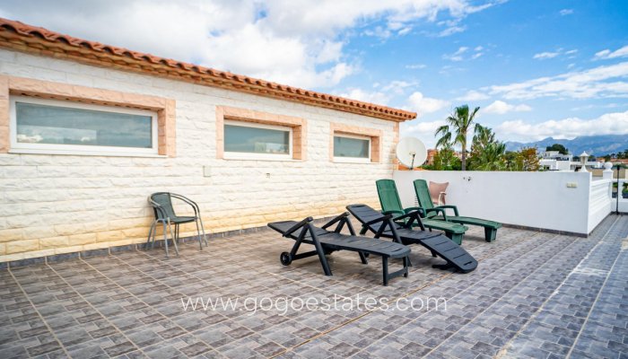 Te koop - Huis - Vrijstaande Villa - l'Alfas del Pi - L'Alfás del Pi Centro