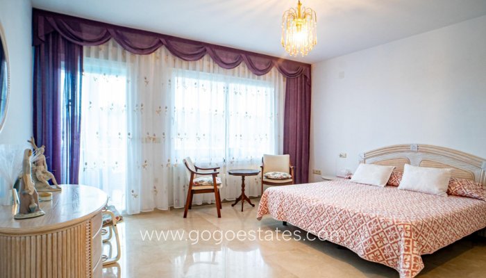 Te koop - Huis - Vrijstaande Villa - l'Alfas del Pi - L'Alfás del Pi Centro