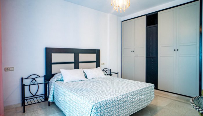 Te koop - Huis - Vrijstaande Villa - l'Alfas del Pi - L'Alfás del Pi Centro