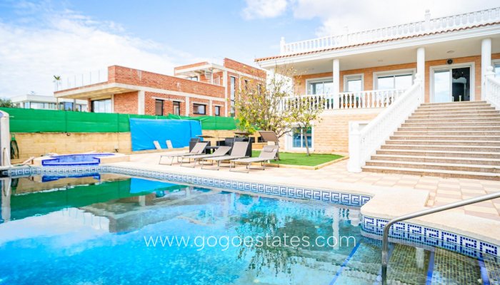 Te koop - Huis - Vrijstaande Villa - l'Alfas del Pi - L'Alfás del Pi Centro