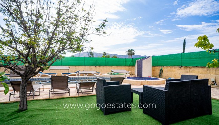 Te koop - Huis - Vrijstaande Villa - l'Alfas del Pi - L'Alfás del Pi Centro