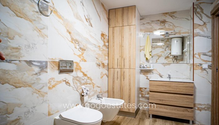 Te koop - Huis - Vrijstaande Villa - l'Alfas del Pi - L'Alfás del Pi Centro