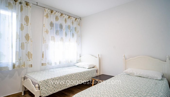 Te koop - Huis - Vrijstaande Villa - l'Alfas del Pi - L'Alfás del Pi Centro