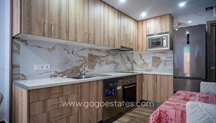 Te koop - Huis - Vrijstaande Villa - l'Alfas del Pi - L'Alfás del Pi Centro