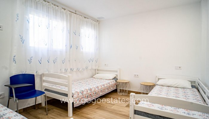 Te koop - Huis - Vrijstaande Villa - l'Alfas del Pi - L'Alfás del Pi Centro