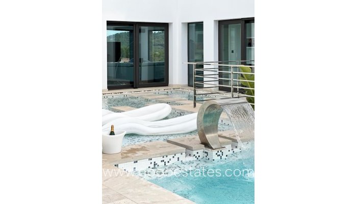 Te koop - Huis - Vrijstaande Villa - Jávea Xàbia - Jávea - Xàbia Centro