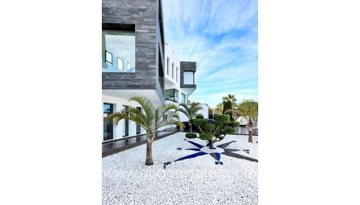 Te koop - Huis - Vrijstaande Villa - Jávea Xàbia - Jávea - Xàbia Centro