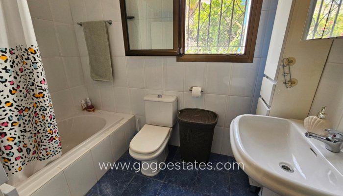 Te koop - Huis - Vrijstaande Villa - Adsubia - Adsubia Centro