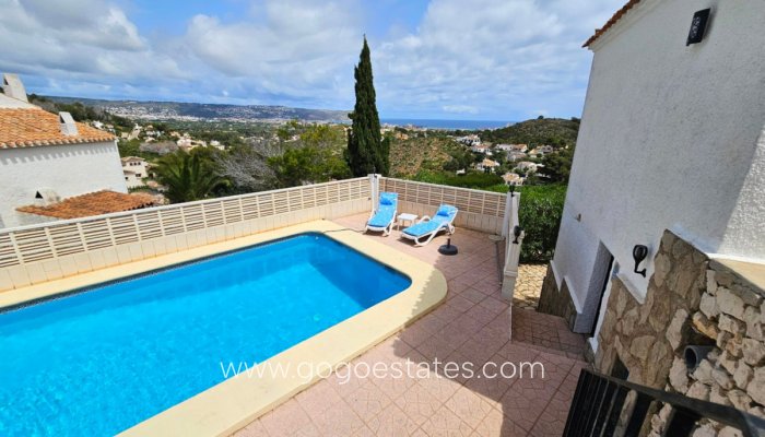 Te koop - Huis - Vrijstaande Villa - Adsubia - Adsubia Centro