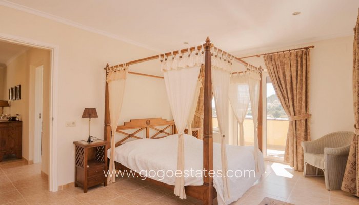 Te koop - Huis - Vrijstaande Villa - Callosa d'en Sarria - Callosa d'en Sarria Centro