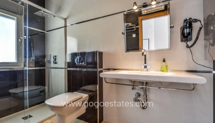 Te koop - Huis - Vrijstaande Villa - Benissa - Benissa Centro