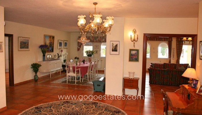 Te koop - Huis - Vrijstaande Villa - l'Alfas del Pi - L'Alfás del Pi Centro