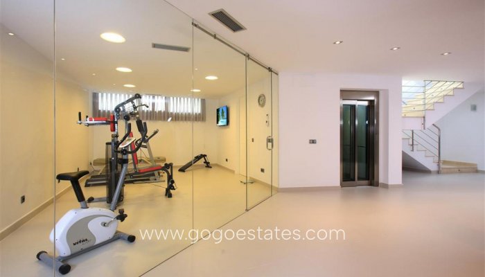 Te koop - Huis - Vrijstaande Villa - Altea - Altea Centro