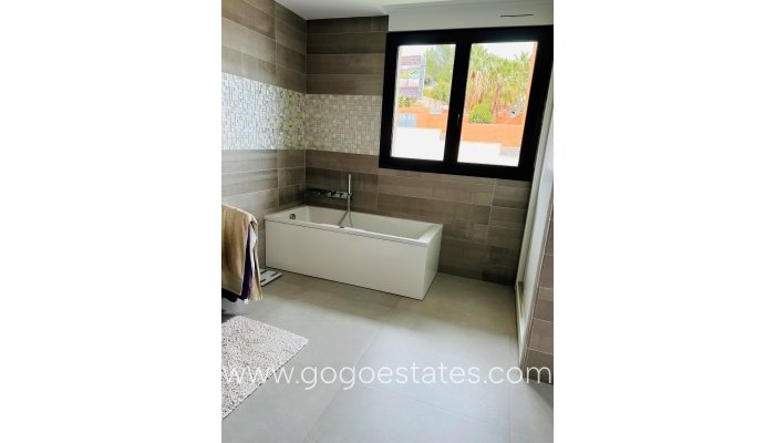 Te koop - Huis - Vrijstaande Villa - Altea - Altea Centro