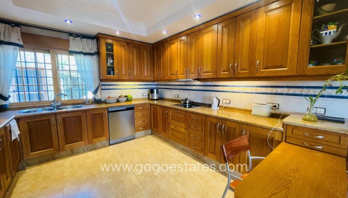 Te koop - Huis - Vrijstaande Villa - Altea - Altea Centro