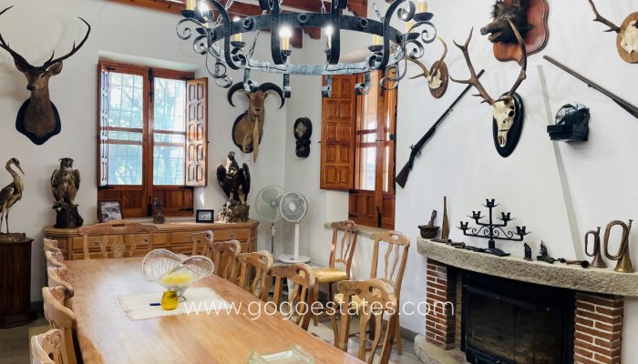 Te koop - Huis - Finca - Cortijo - Jijona - Jijona Centro