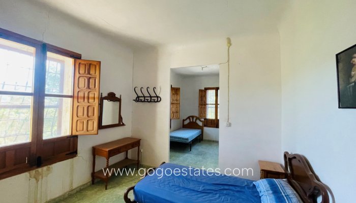 Te koop - Huis - Finca - Cortijo - Jijona - Jijona Centro