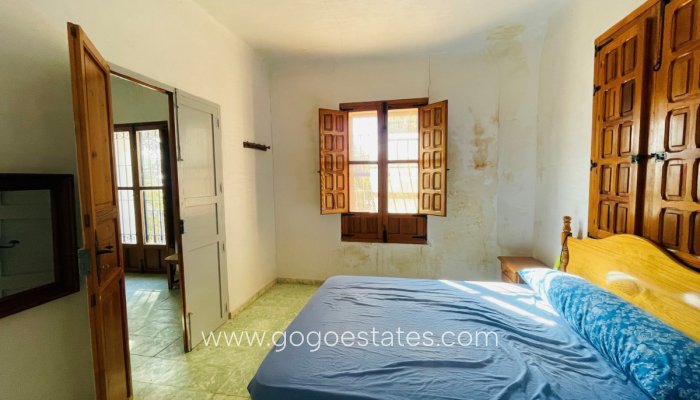 Te koop - Huis - Finca - Cortijo - Jijona - Jijona Centro