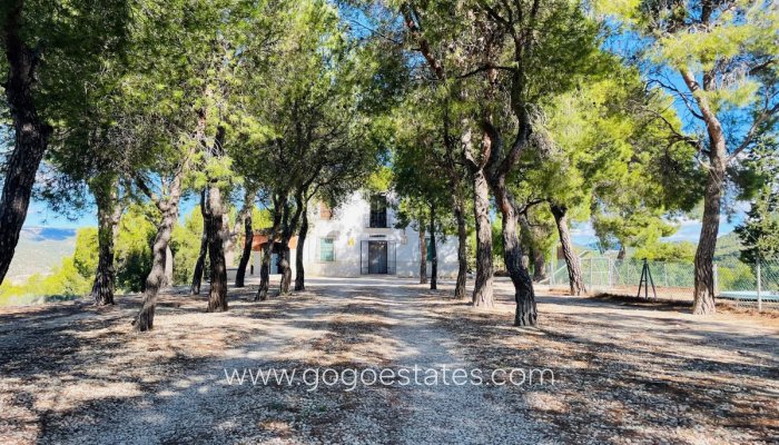 Te koop - Huis - Finca - Cortijo - Jijona - Jijona Centro