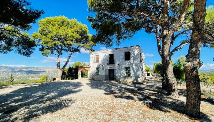 Te koop - Huis - Finca - Cortijo - Jijona - Jijona Centro
