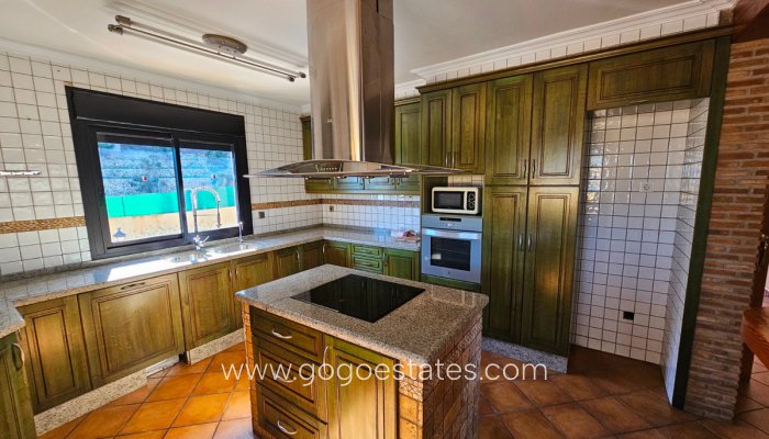 Te koop - Huis - Vrijstaande Villa - Callosa d'en Sarria - Callosa d'en Sarria Centro