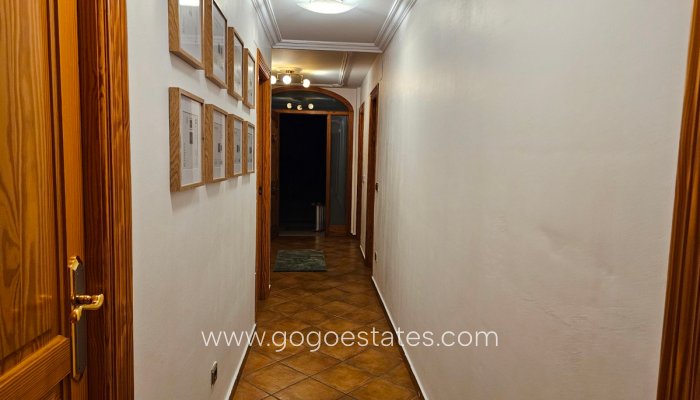 Te koop - Huis - Vrijstaande Villa - Callosa d'en Sarria - Callosa d'en Sarria Centro