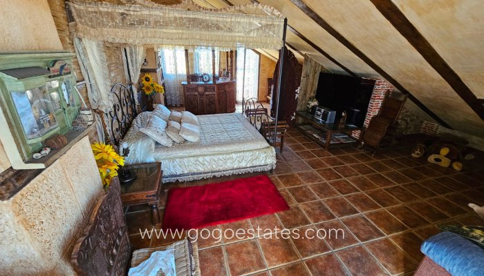 Te koop - Huis - Vrijstaande Villa - Daya Nueva - Daya Nueva Centro