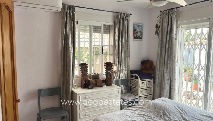 Te koop - Huis - Vrijstaande Villa - La Nucía - La Nucia Centro