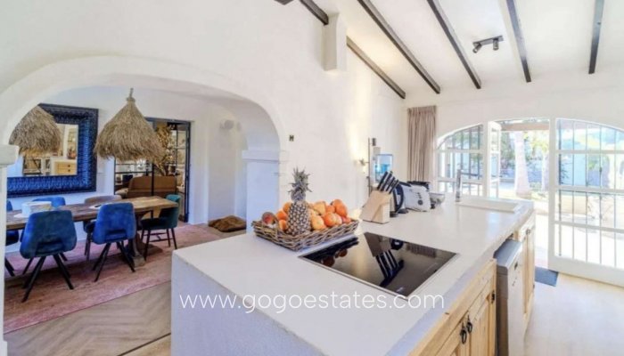 Te koop - Huis - Vrijstaande Villa - Dénia - Jesus Pobre