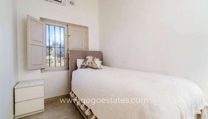 Te koop - Huis - Vrijstaande Villa - Dénia - Jesus Pobre