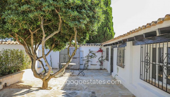 Te koop - Huis - Vrijstaande Villa - Dénia - Jesus Pobre