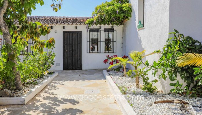 Te koop - Huis - Vrijstaande Villa - Dénia - Jesus Pobre