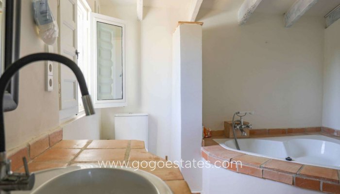 Te koop - Huis - Vrijstaande Villa - Dénia - Jesus Pobre