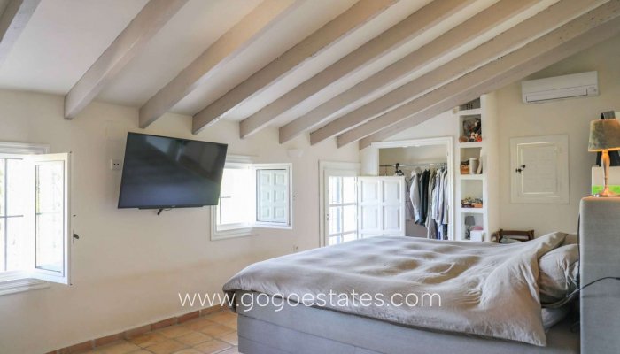 Te koop - Huis - Vrijstaande Villa - Dénia - Jesus Pobre